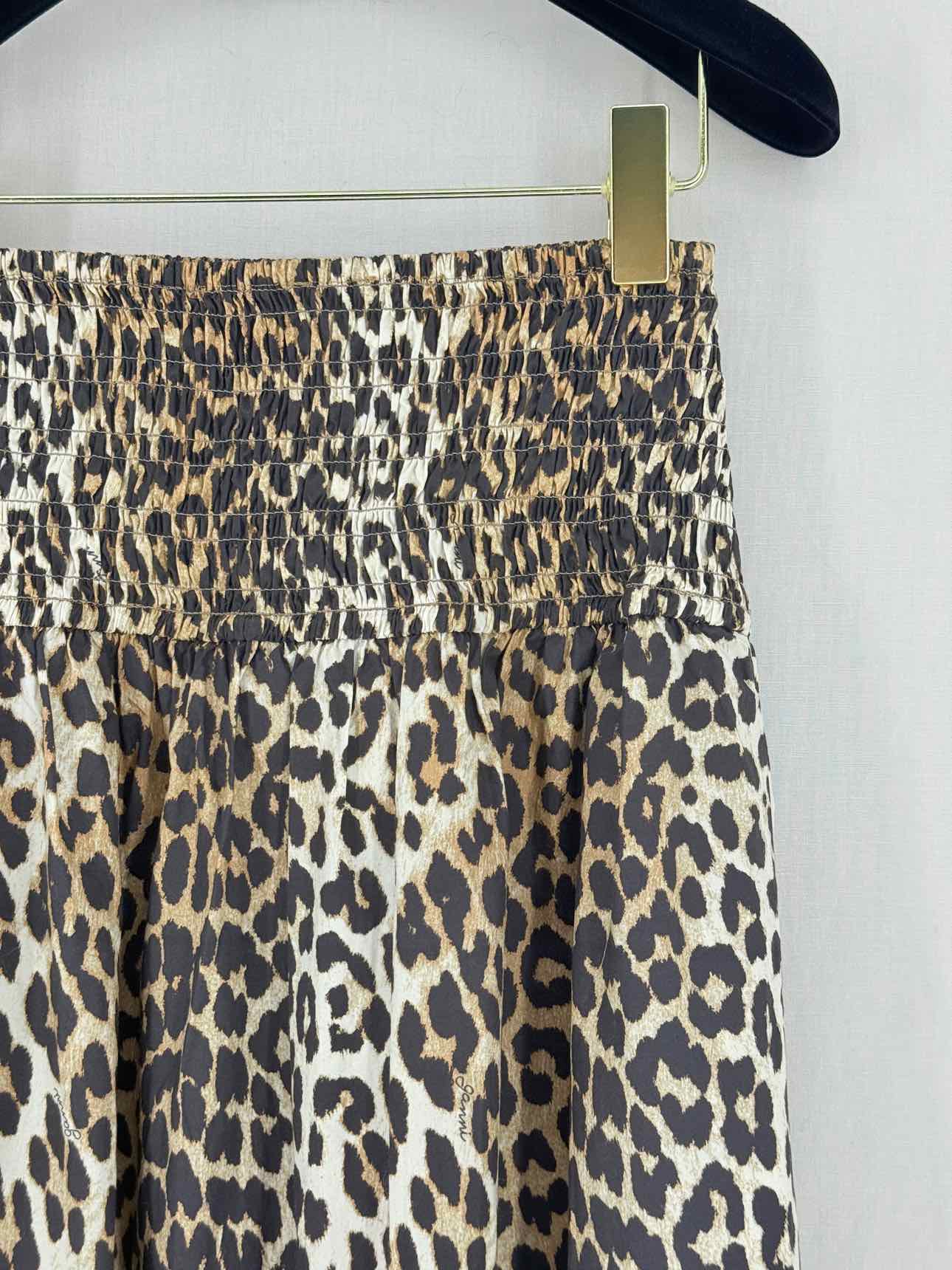 GANNI Smocked Black & Beige Size US 2 Midi Skirt