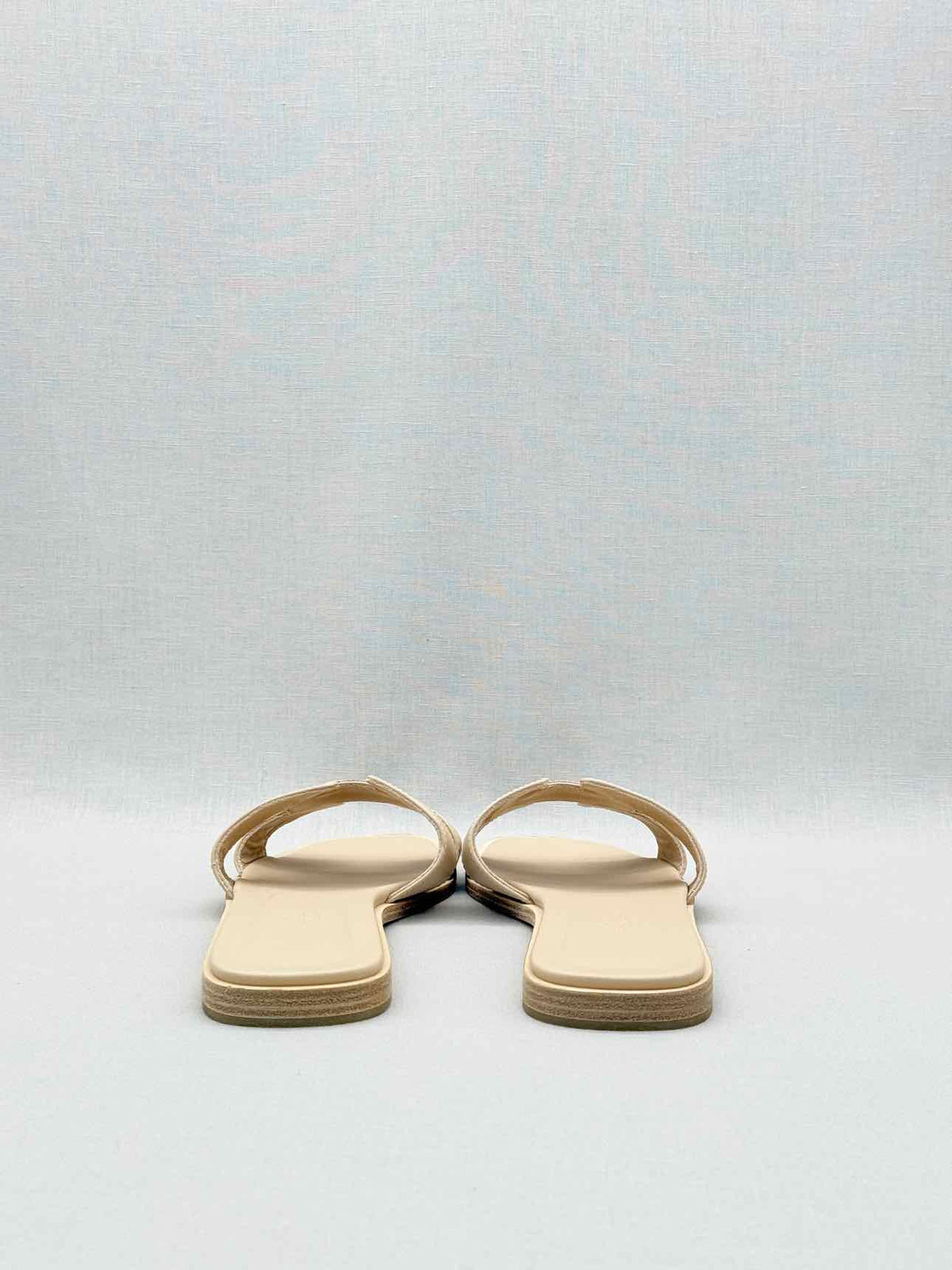 HERMES ORAN Beige Mastic Size EU 39 Sandals