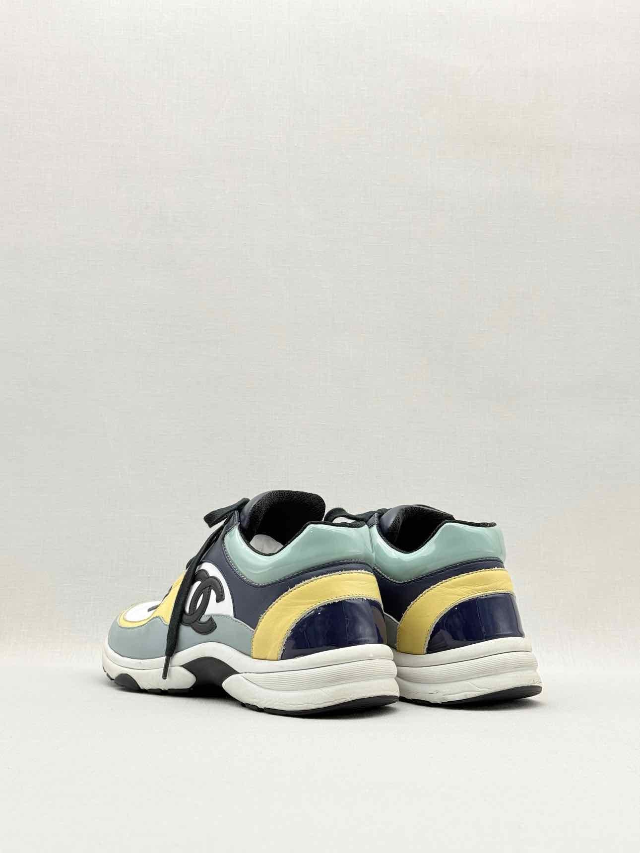 CHANEL White Multicolor Size EU 38.5 Sneakers