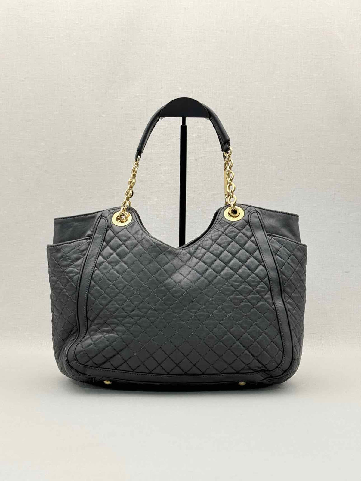 SALVATORE FERRAGAMO Betulla Chain Black Tote Bag