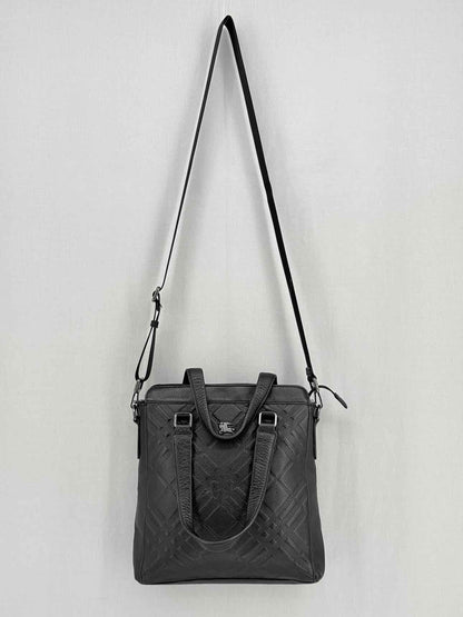 BURBERRY Black Quilted Messenger