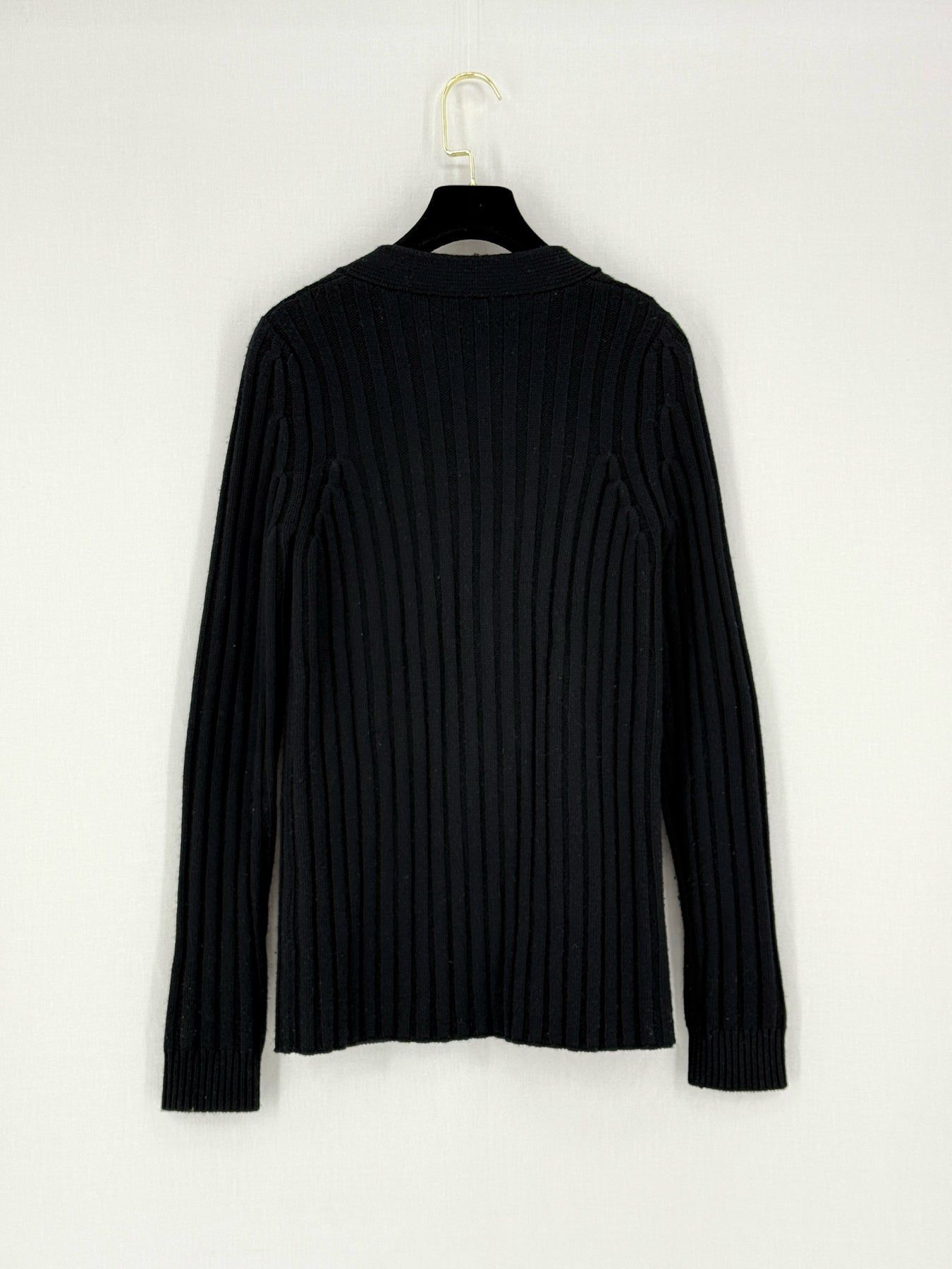 CHLOE Black Ribbed Size Medium Cardigan