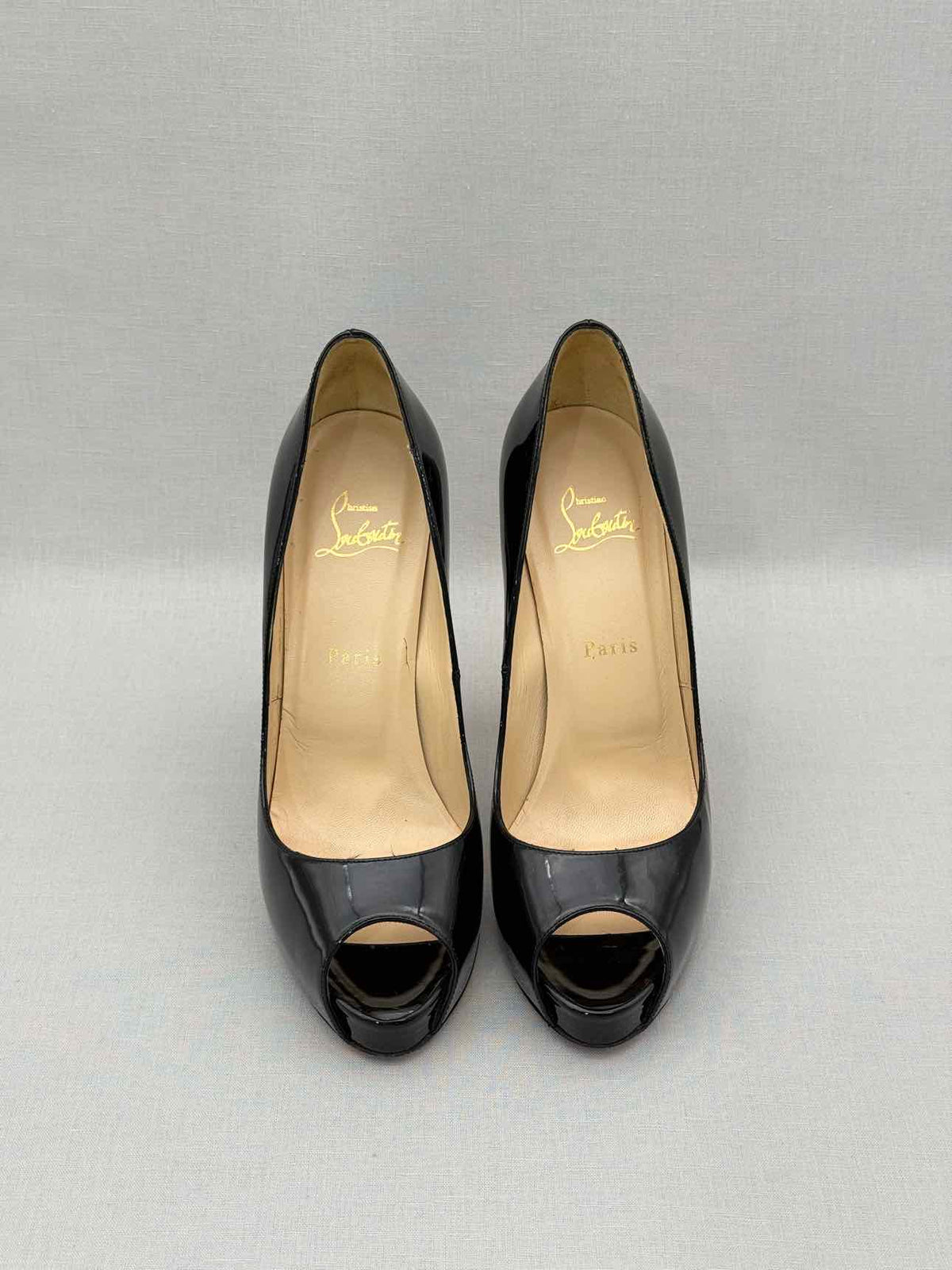 CHRISTIAN LOUBOUTIN Very Prive Black Size EU 39 Pumps