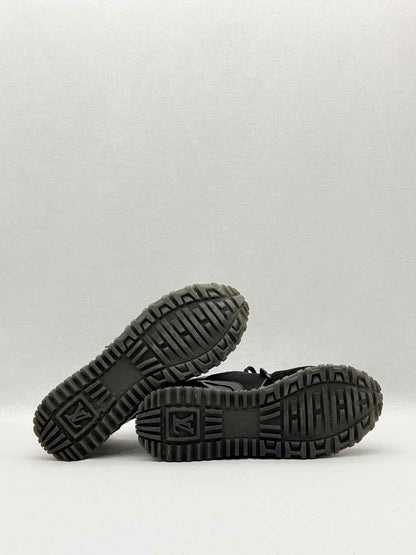 LOUIS VUITTON Run Away Monogram Size EU 37 Sneakers