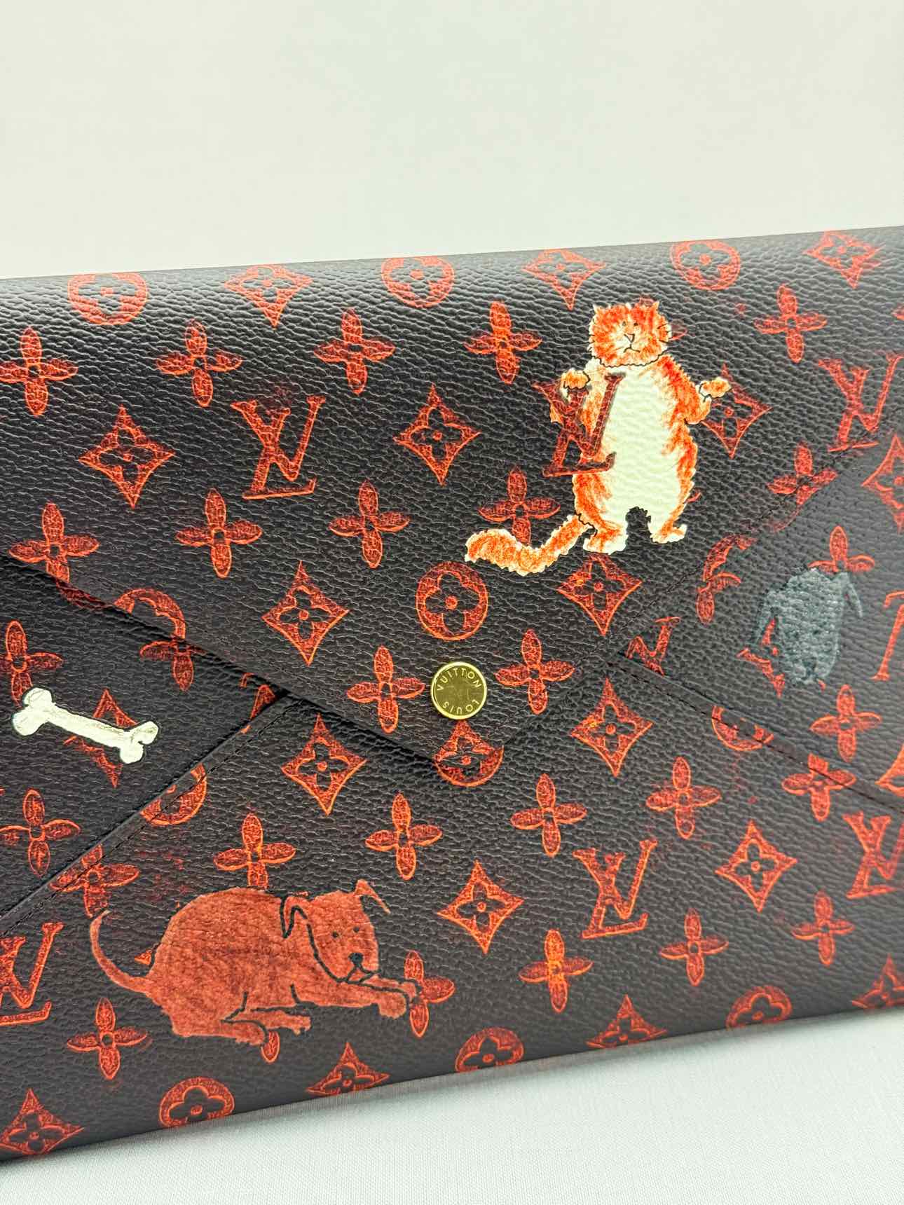 LOUIS VUITTON Black Multicolor Monogram Clutch