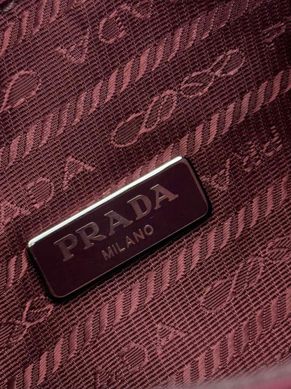 PRADA Re-Edition 2000 Burgundy Shoulder Bag