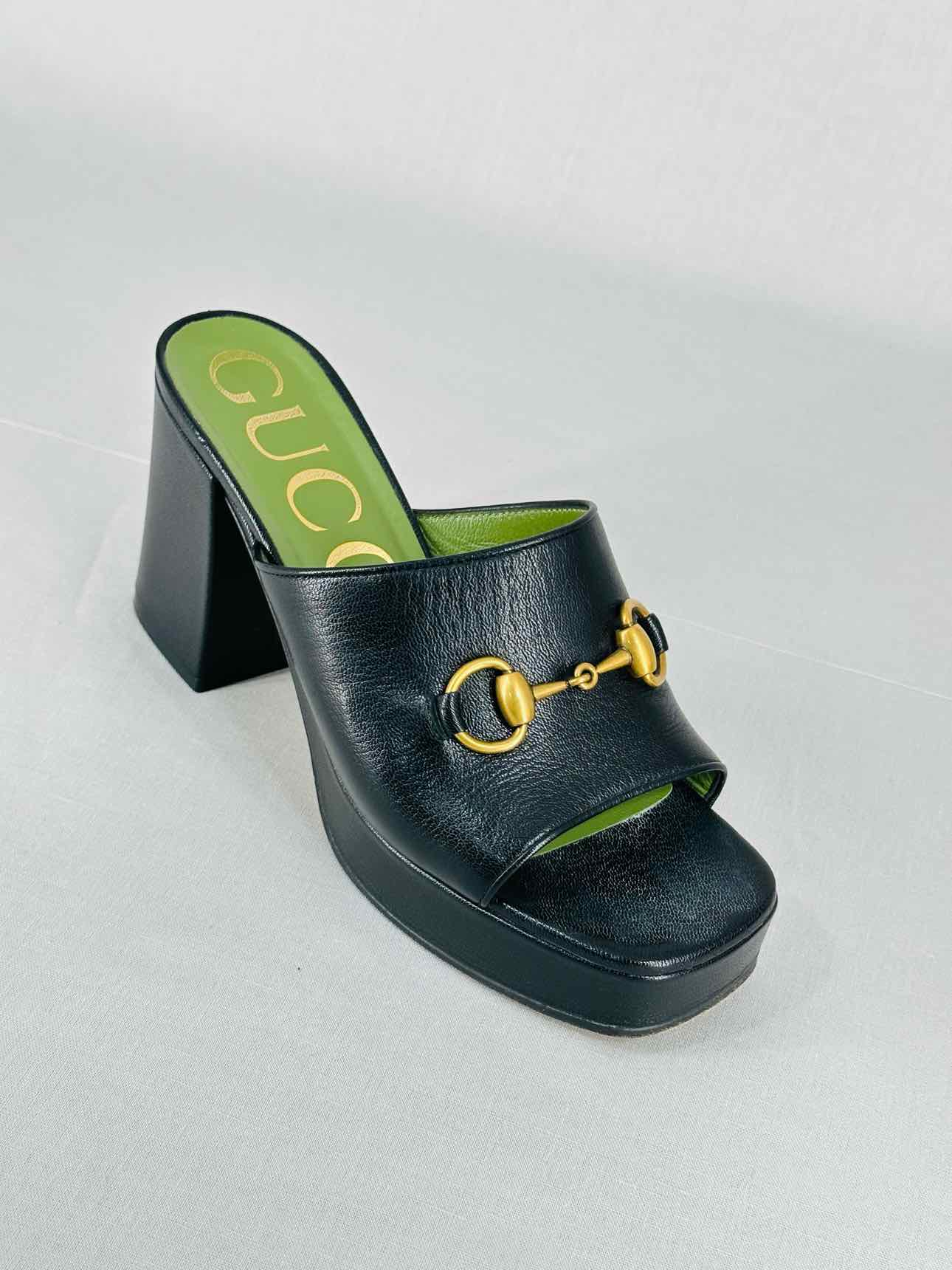 GUCCI Black Size EU 36 Mules