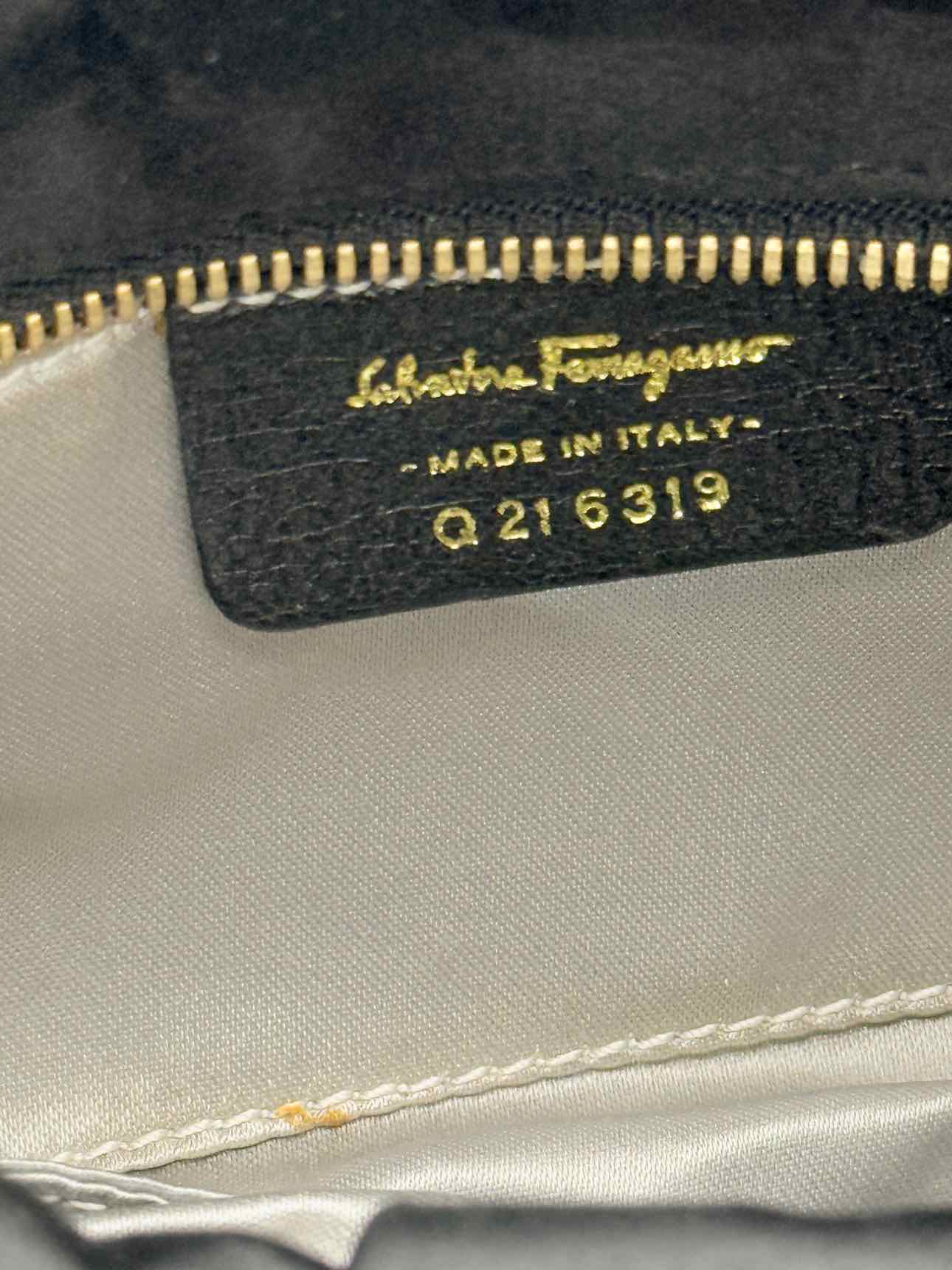 SALVATORE FERRAGAMO Gancini Black Clutch