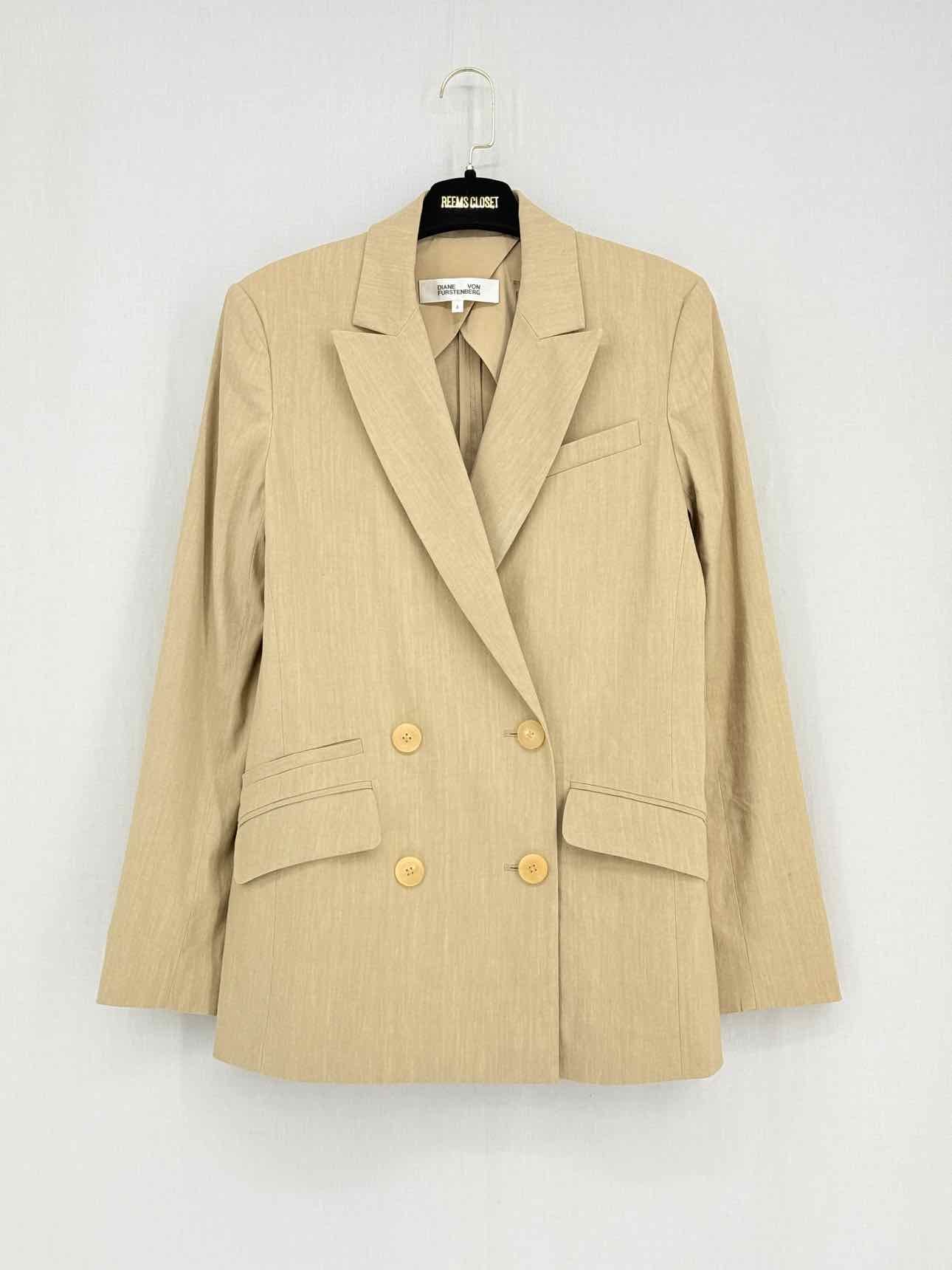 DIANE VON FURSTENBERG Beige Size US 6 Outfit Set