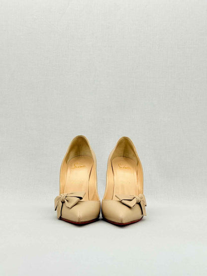 CHRISTIAN LOUBOUTIN Beige Size EU 39 Pumps
