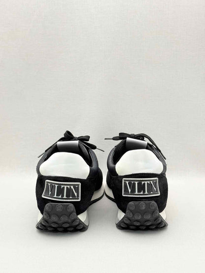 VALENTINO GARAVANI Black Size EU 44 Sneakers