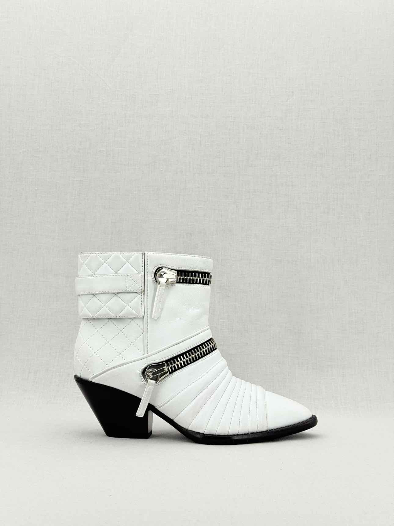 GUISEPPE ZANOTTI White Quilted Size EU 38 Ankle Boots