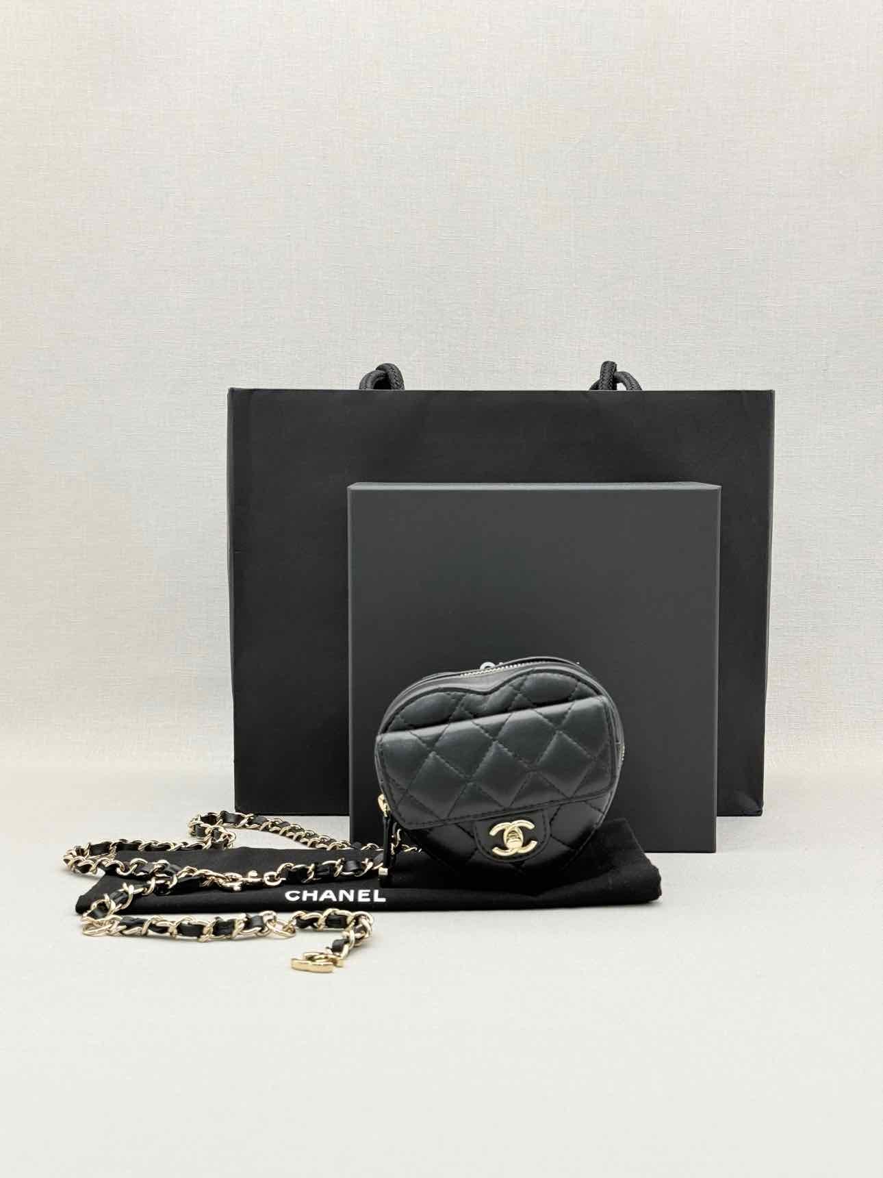 CHANEL CC in Love Heart Black Quilted Belt Bag