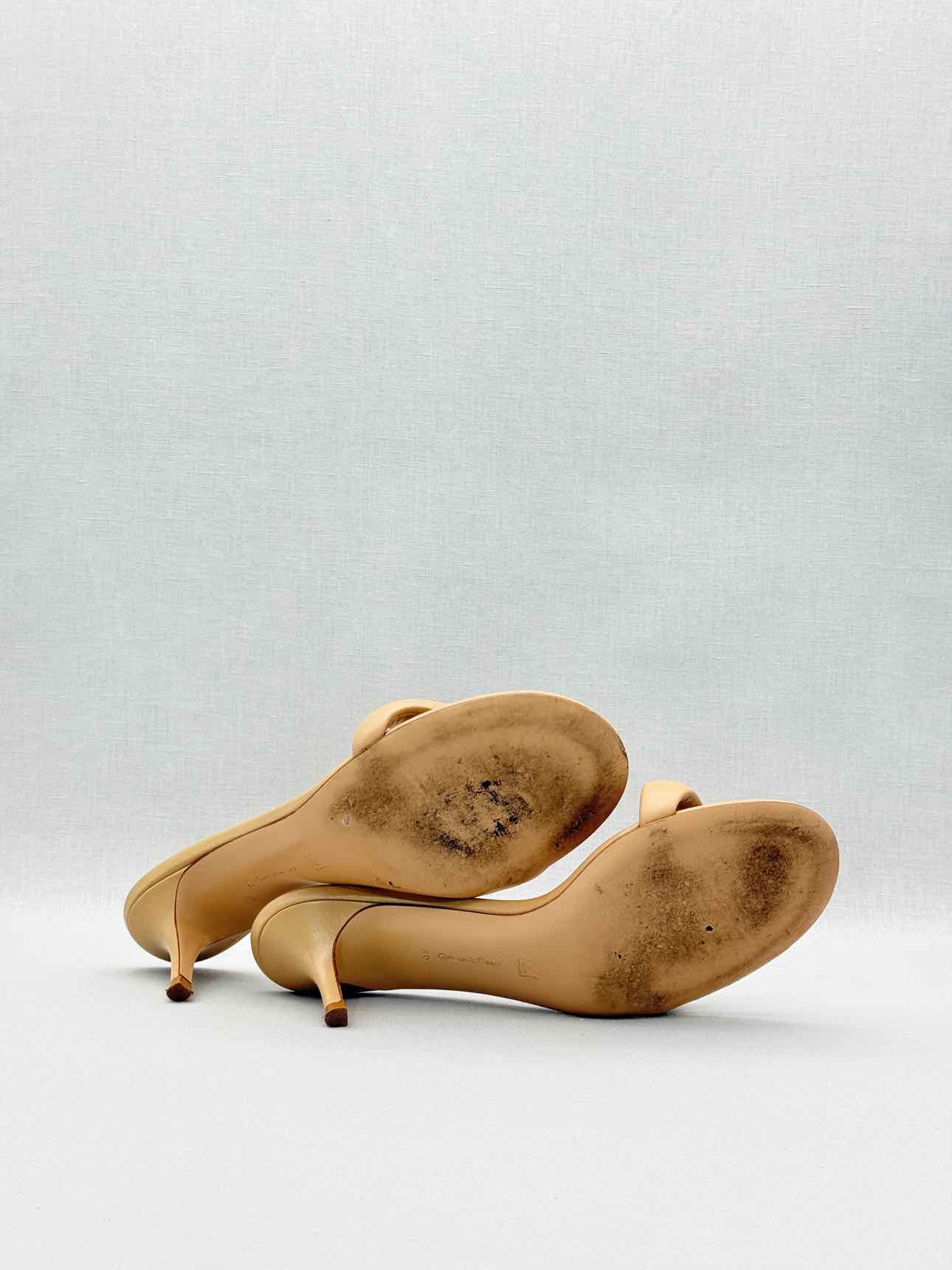 GIANVITO ROSSI Bijoux Beige Size EU 40 Mules