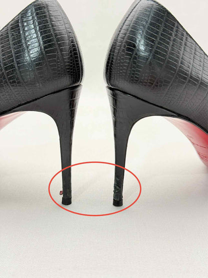 CHRISTIAN LOUBOUTIN Black Size EU 40 Pumps