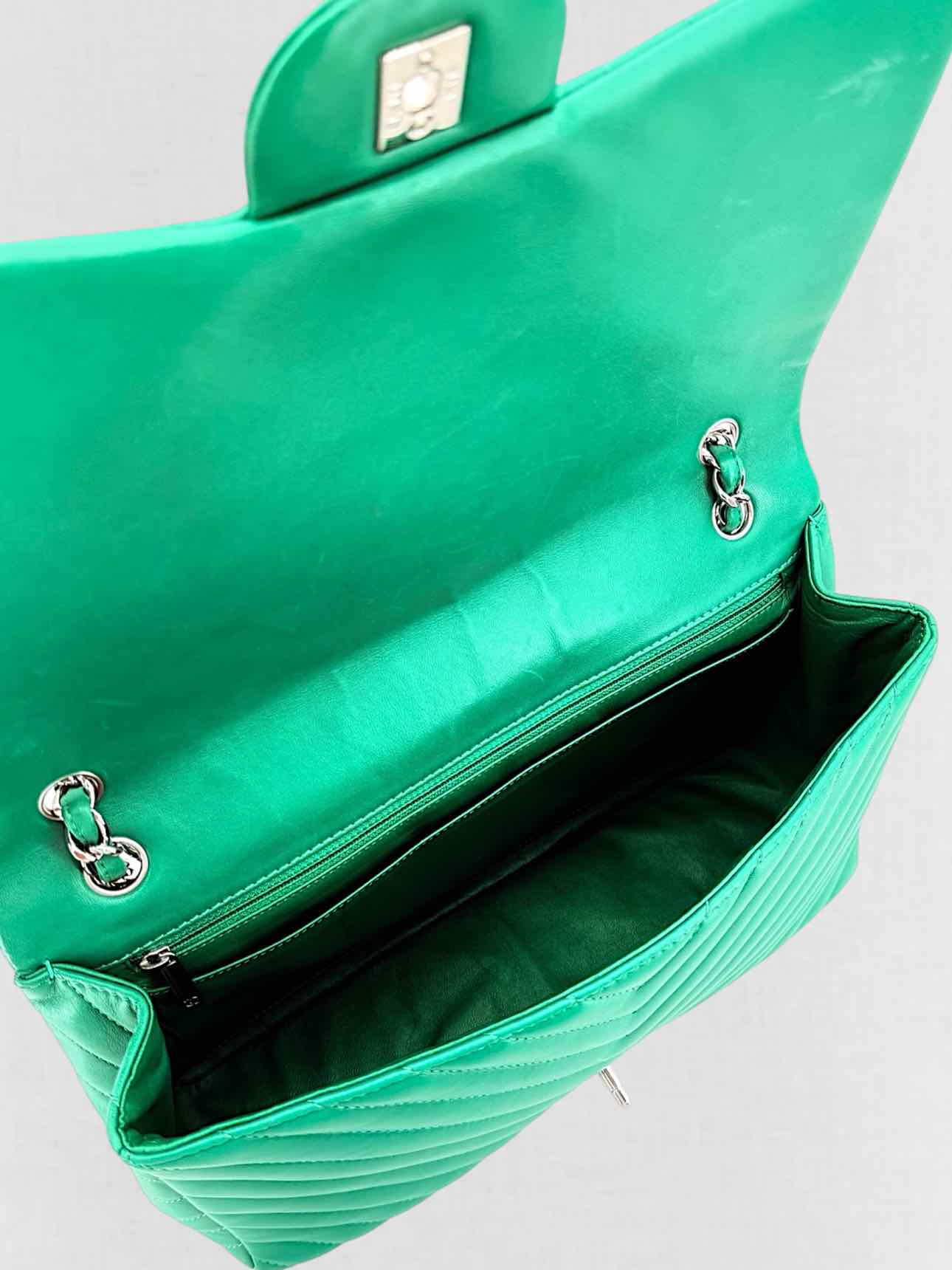 CHANEL Classic Green Chevron Shoulder Bag