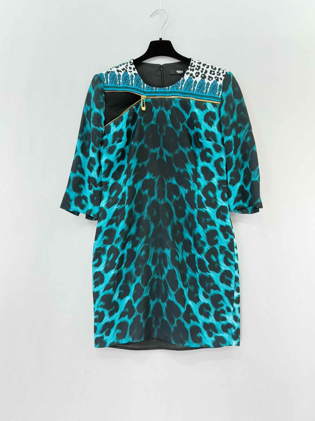 VERSUS VERSACE Zip Detail Leopard Size US 8 Short Dress
