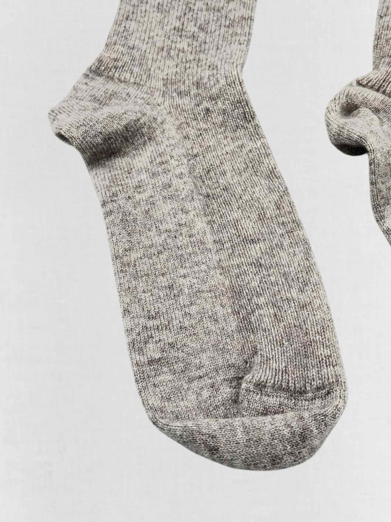 BRORA Grey Knit Size Small Socks
