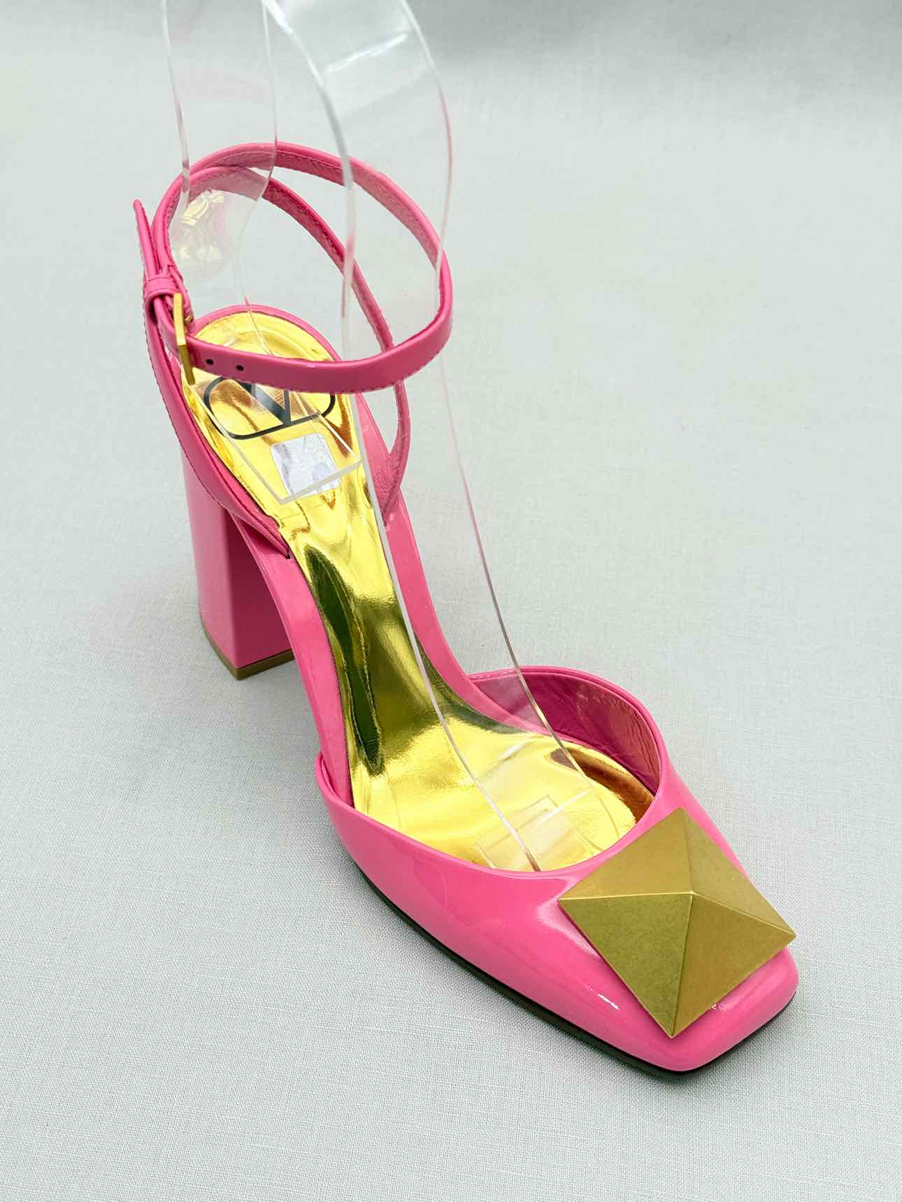 VALENTINO GARAVANI One Stud Pink Size EU 35 Pumps