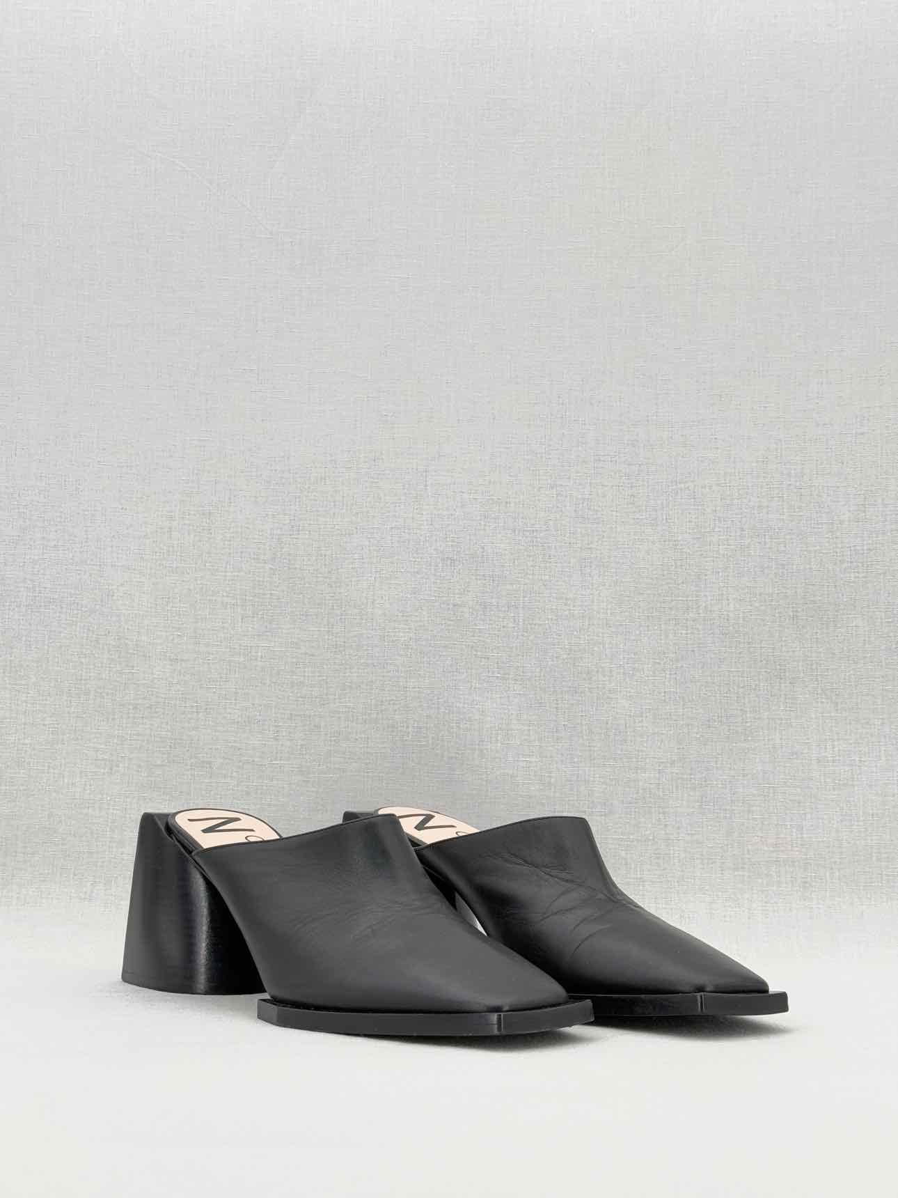 NO21 Black Size EU 41 Mules