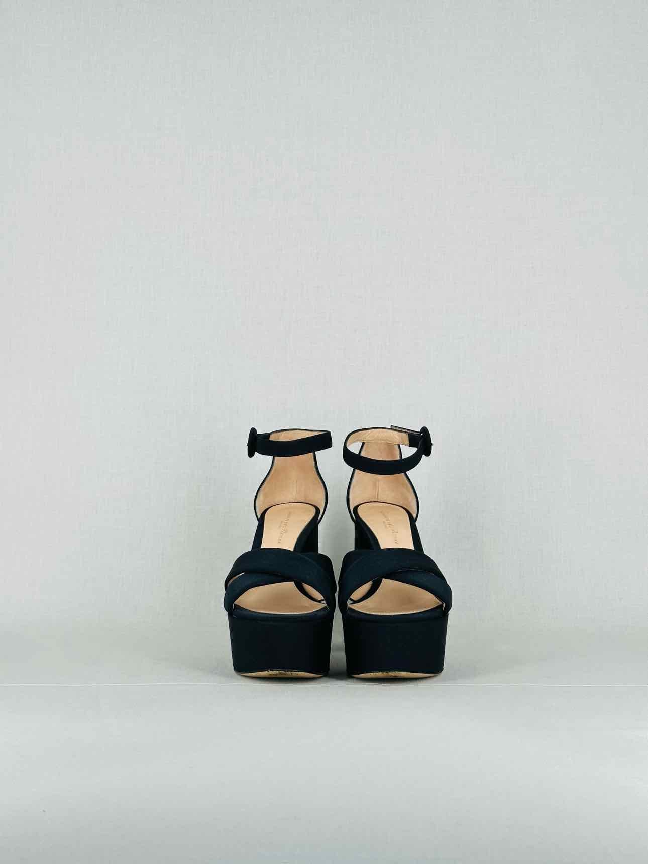 GIANVITO ROSSI Black Size EU 36 Heeled Sandals