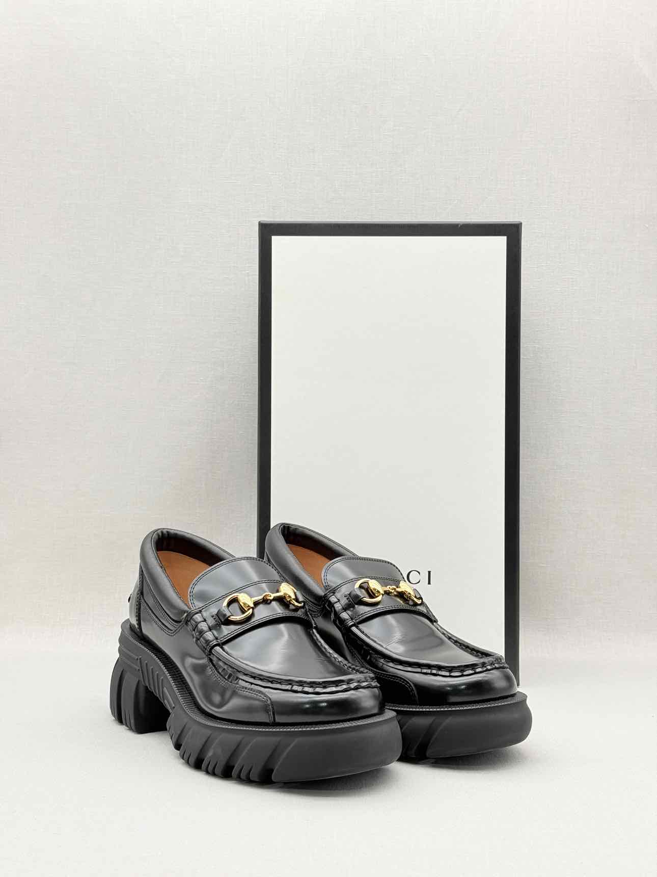 GUCCI Lug Sole Black Horsebit Size EU 37.5 Loafers