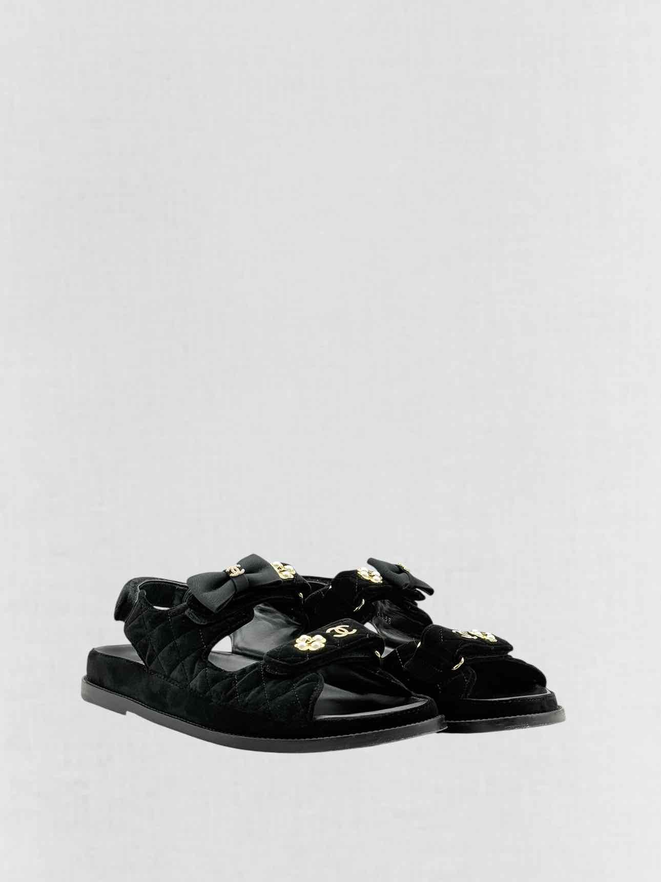 CHANEL Velvet Dad Black Quilted Size EU 42 Sandals