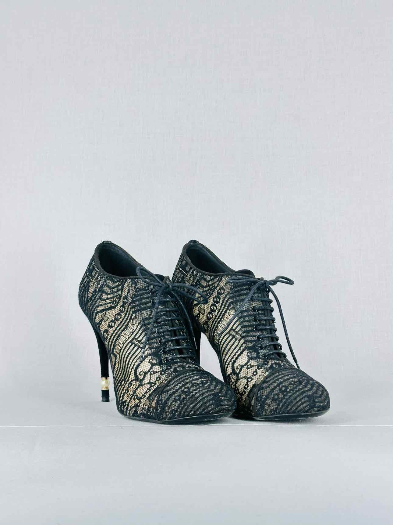 CHANEL Lace Up Black Mesh Size EU 40.5 Booties