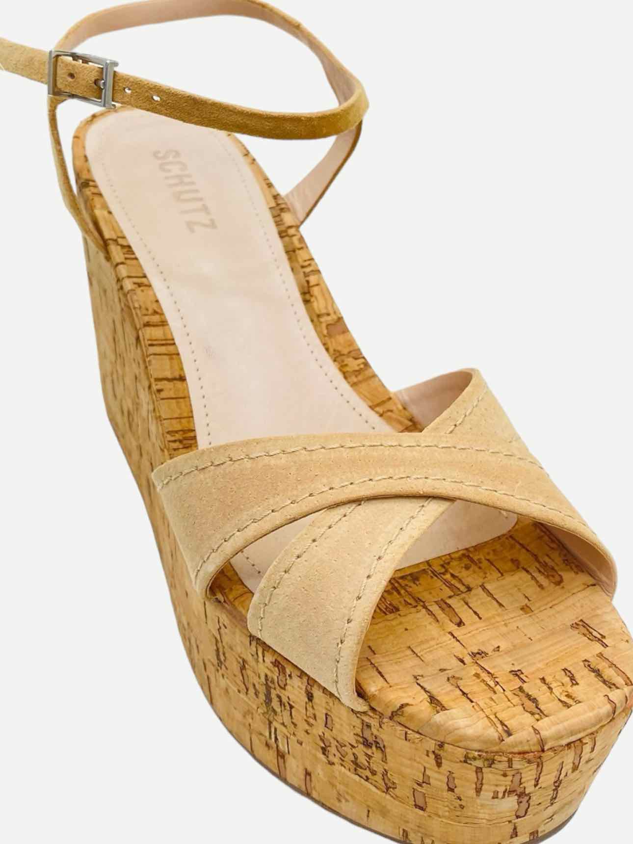 SCHUTZ Bellina Beige Wedges