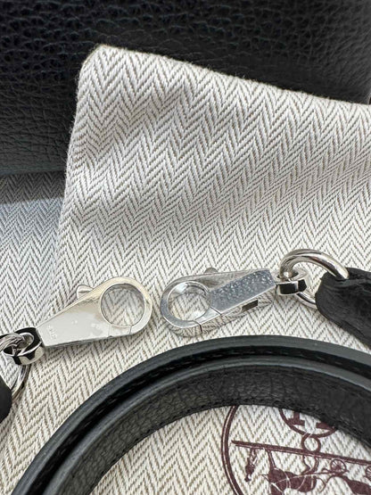 HERMES Kelly Black Top Handle