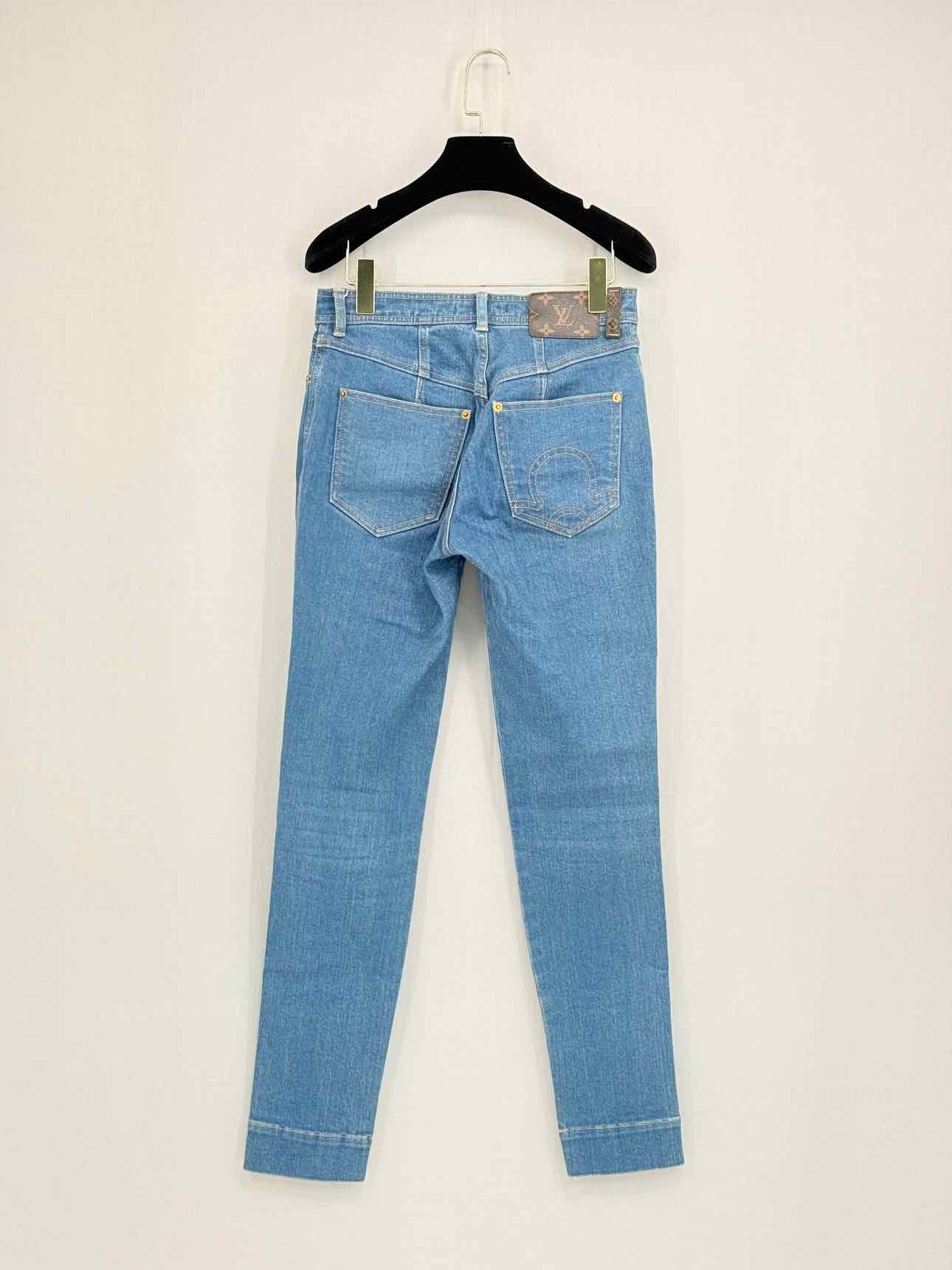 LOUIS VUITTON Blue Size 26 Jeans
