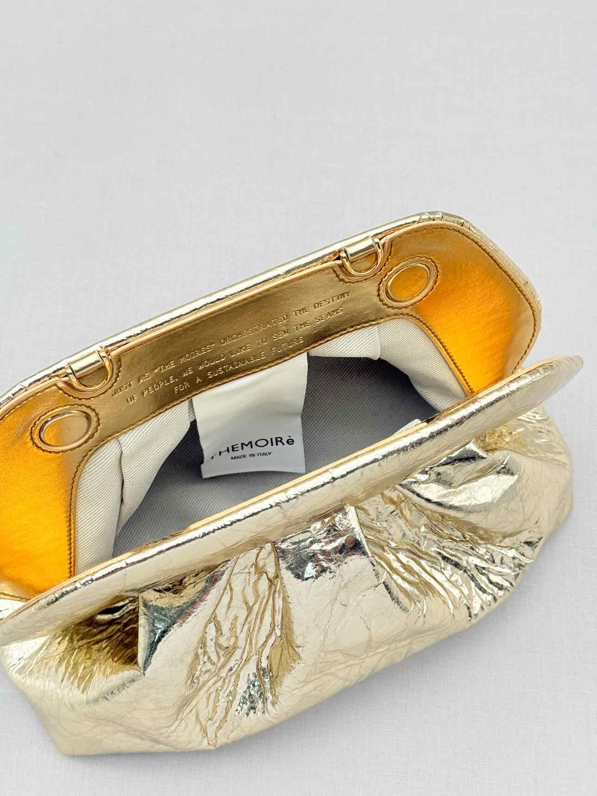 THEMOIRE Gea Pineapple Metallic Gold Clutch