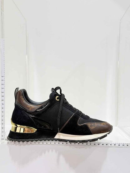LOUIS VUITTON Run Away Monogram Size EU 37 Sneakers