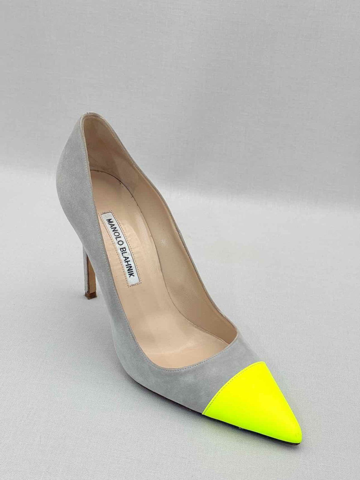 MANOLO BLAHNIK Bipunta Grey & Yellow Size EU 38.5 Pumps