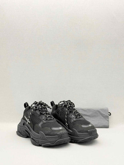BALENCIAGA Triple S Black Size EU 37 Sneakers