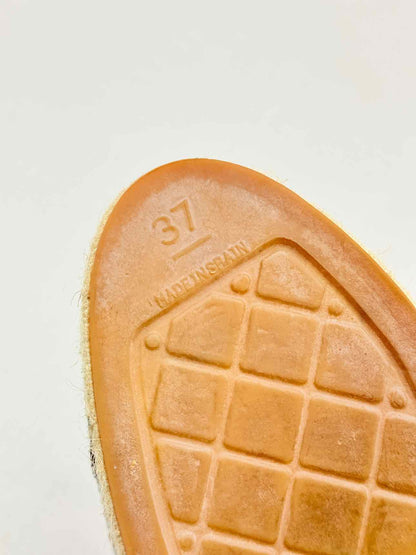 CHANEL Espadrille Beige & Black CC Size EU 37 Flats