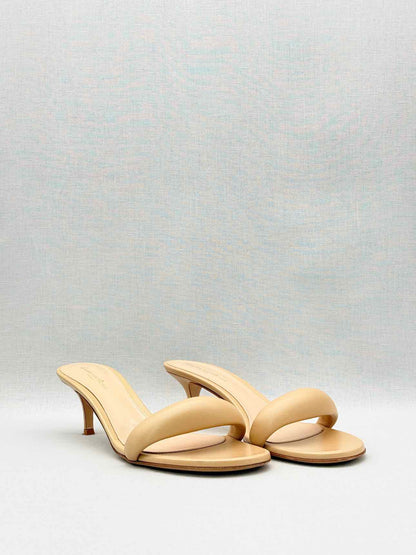GIANVITO ROSSI Bijoux Beige Size EU 40 Mules
