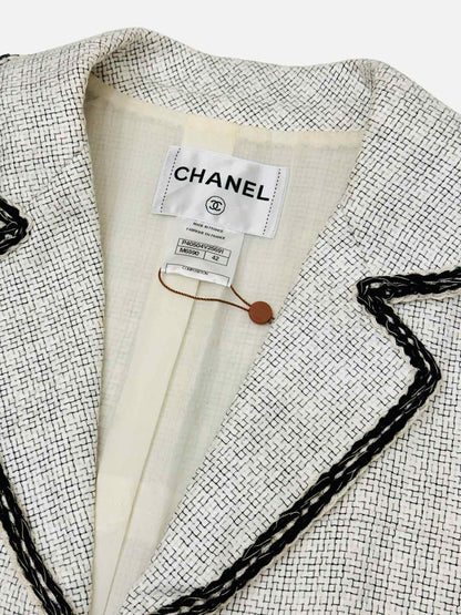 CHANEL Tweed White & Black Size US 10 Gilet