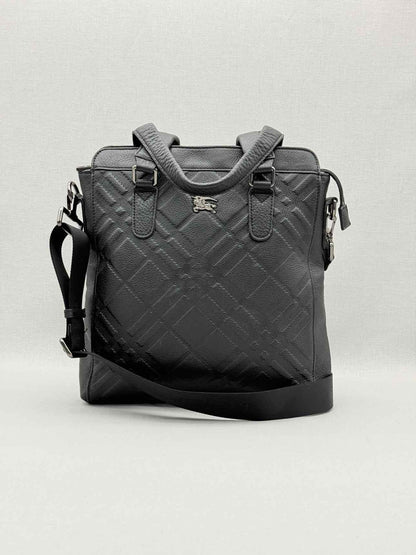 BURBERRY Black Quilted Messenger