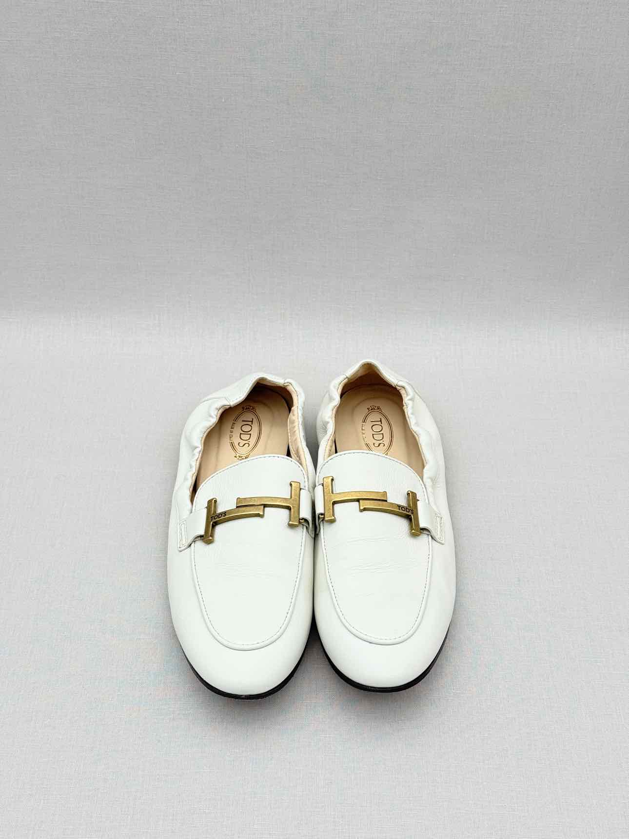TOD'S White Size EU 38.5 Loafers