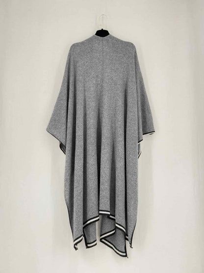 Pre - loved 360 SWEATER Grey Size One Size Cape at Reems Closet