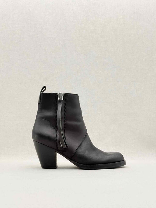 Pre - loved ACNE STUDIOS Black Size EU 37 Ankle Boots at Reems Closet