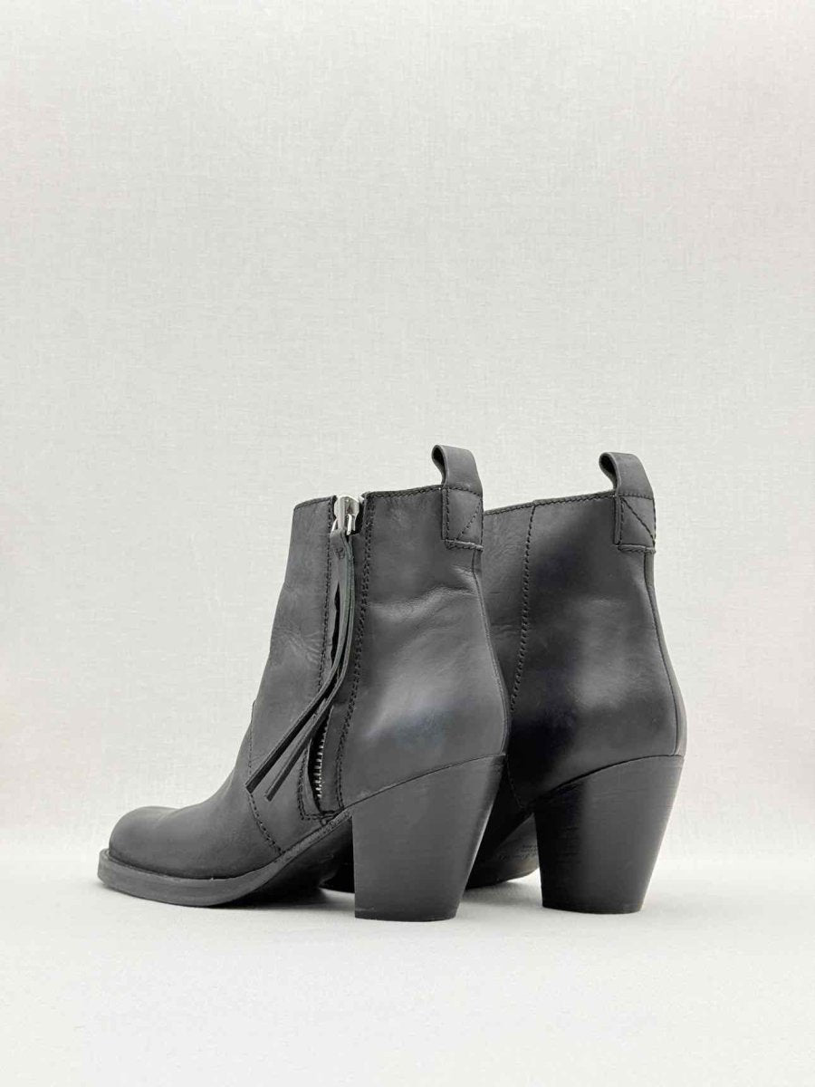 Pre - loved ACNE STUDIOS Black Size EU 37 Ankle Boots at Reems Closet