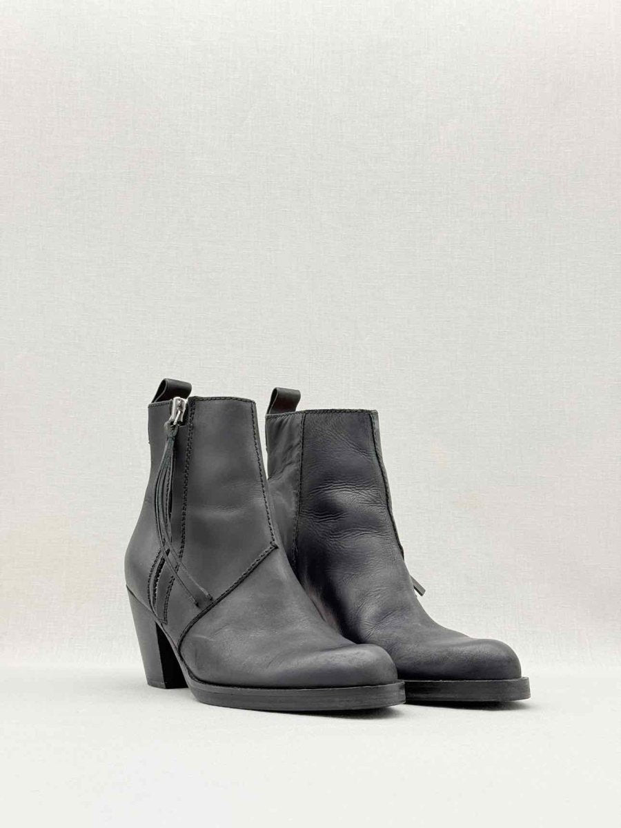 Pre - loved ACNE STUDIOS Black Size EU 37 Ankle Boots at Reems Closet