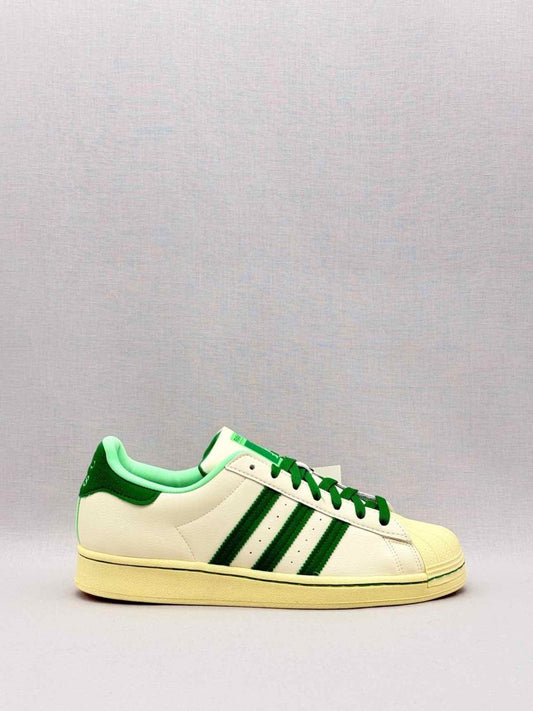 Pre - loved ADIDAS Superstar Ravi Beige & Green Size EU 44 Sneakers at Reems Closet