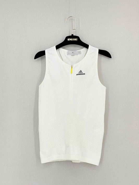 Pre - loved ADIDAS White Size Medium Top at Reems Closet