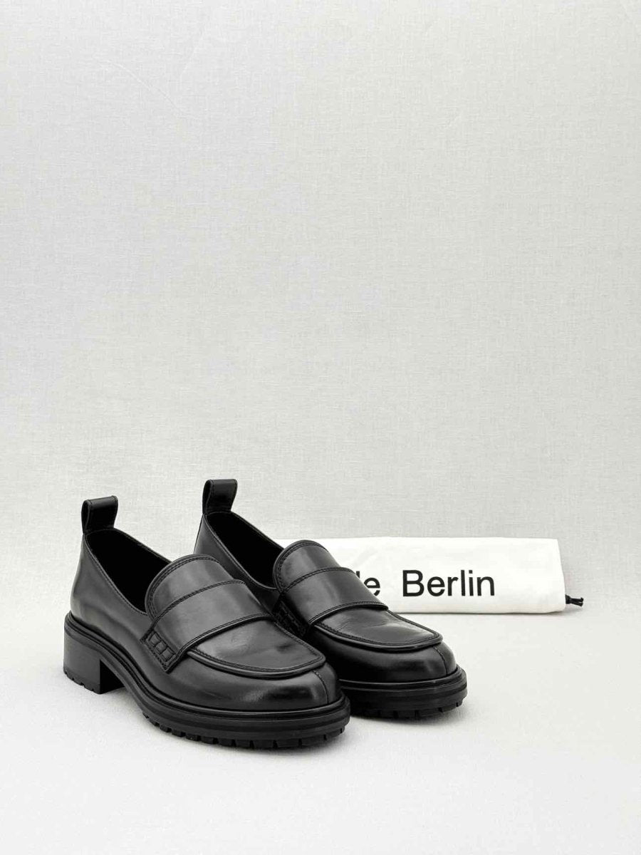 Pre - loved AEYDE Black Size EU 37 Loafers at Reems Closet