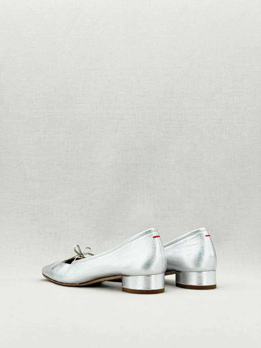 Pre - loved AEYDE Metallic Silver Size EU 35.5 Ballerinas at Reems Closet