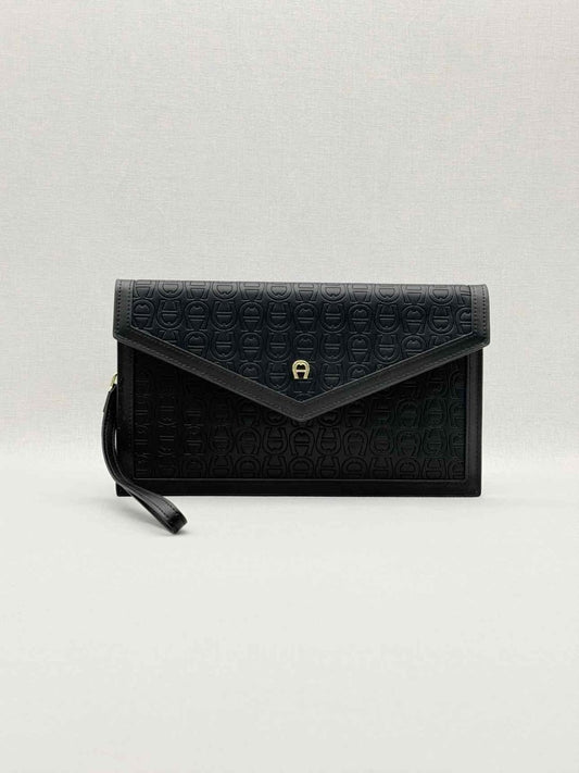 Pre - loved AIGNER Envelope Black Wristlet at Reems Closet