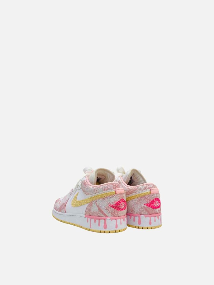 jordan 1 strawberry icecream